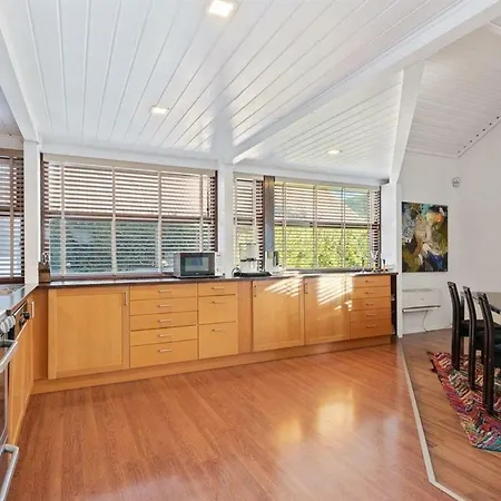 Peak Apartment